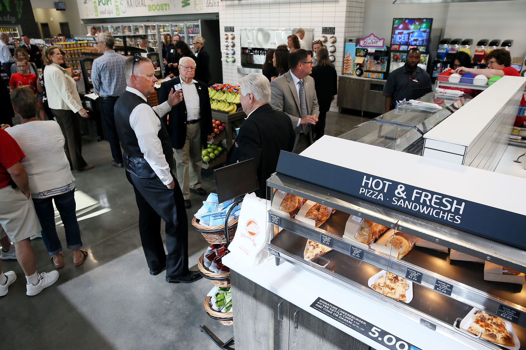 072319-Hy-Vee-Fast-Fresh-Express-005